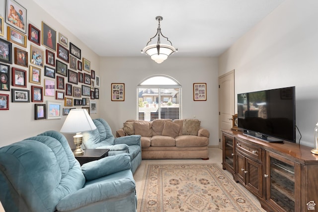 1374 E Big Pinion Ln, Apple Valley, UT 84737 - view of living room