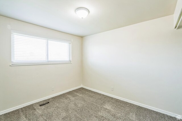 5230 S 5200 W, Kearns, UT 84118 - empty room with carpet and baseboards