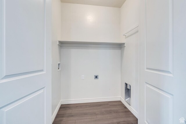 1022 W 500 S, Provo, UT 84601 - laundry room featuring hookup for an electric dryer, wood finished floors, hookup for a washing machine, and baseboards