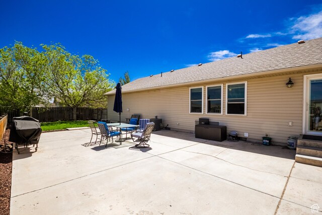 113 E 1500 N, Vernal, UT 84078 - fenced backyard featuring a patio area and outdoor dining area