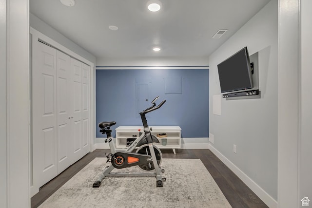 5058 W Blythswood Ln S, Herriman, UT 84096 - exercise room featuring dark wood-type flooring, baseboards, and recessed lighting