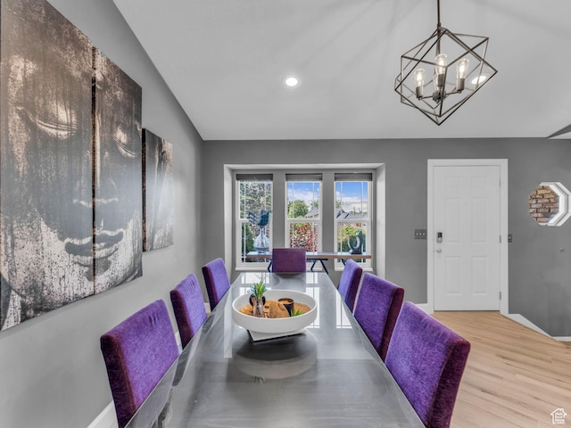 10685 S Superior Cir E, Sandy, UT 84094 - dining area featuring a chandelier, wood finished floors, lofted ceiling, baseboards, and recessed lighting