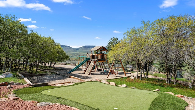 865 S Guilded Oak Rd E, Wallsburg, UT 84082