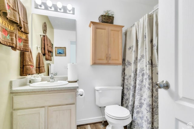463 E Braidhill Dr, Draper, UT 84020 - bathroom with vanity, toilet, and a shower with curtain
