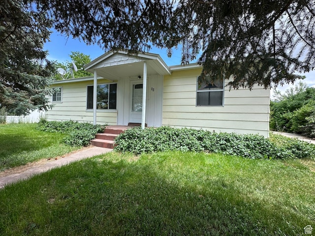 50 N 100 E, Meadow, UT 84644 - view of front of property featuring a front lawn