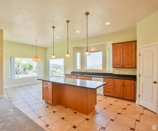 935 S 950 E, Ephraim, UT 84627 - kitchen featuring a sink, dishwasher, plenty of natural light, a center island, and recessed lighting