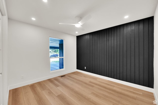 1210 E Bonner Way S, Millcreek, UT 84117 - unfurnished room with light wood-style flooring, ceiling fan, baseboards, and recessed lighting