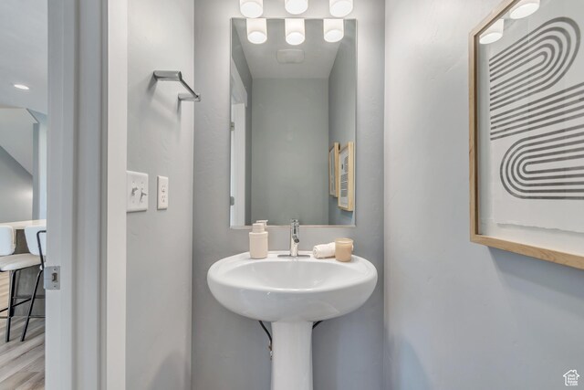 4237 S Birkhill Blvd, Murray, UT 84107 - view of bathroom
