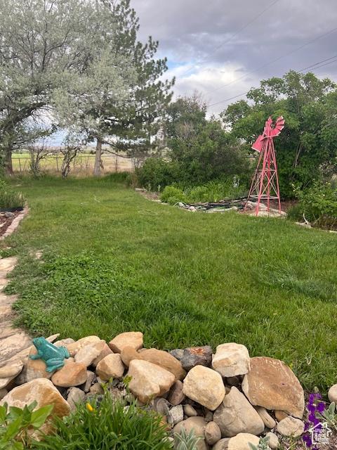 415 E 100 N, Elmo, UT 84521 - view of grassy yard