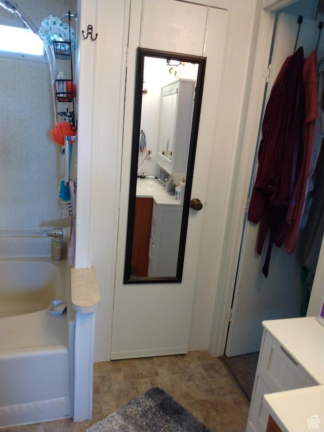 415 E 100 N, Elmo, UT 84521 - bathroom with vanity