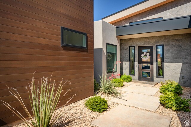 108 N Arrowhead Ln, Ivins, UT 84738 - view of property entrance