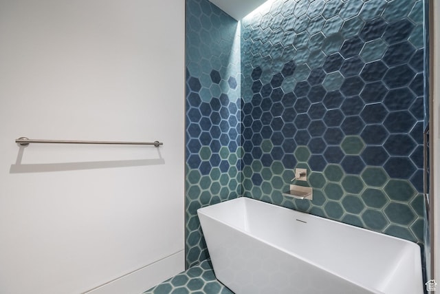 7744 E Moon Dance Cir, Kamas, UT 84036 - full bath featuring a freestanding tub