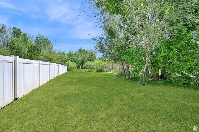 10679 S 2200 W, South Jordan, UT 84095 - view of yard