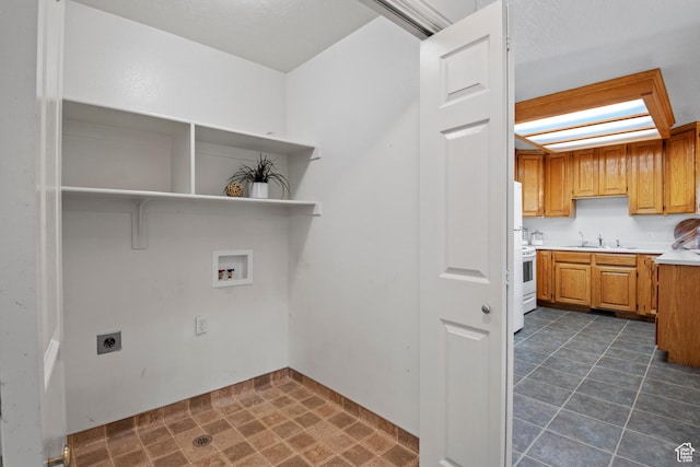 58 S 900 E, Spanish Fork, UT 84660 - washroom with hookup for an electric dryer and washer hookup