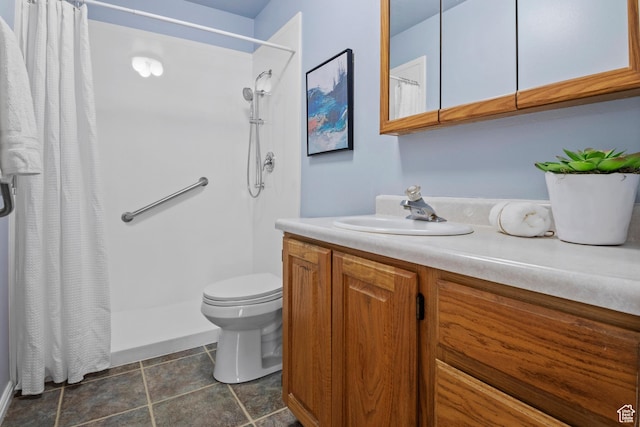 58 S 900 E, Spanish Fork, UT 84660 - full bathroom with vanity, curtained shower, and toilet
