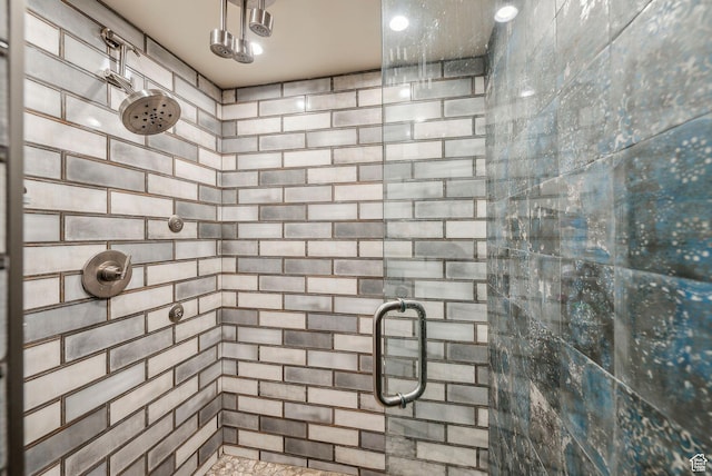 4774 S Oak Terrace Dr, Millcreek, UT 84124 - full bathroom featuring a tile shower