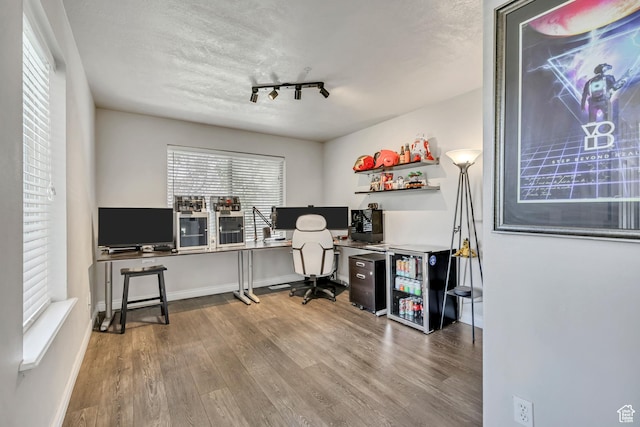 1162 E 1180 N, American Fork, UT 84003 - office featuring wood finished floors, baseboards, and track lighting