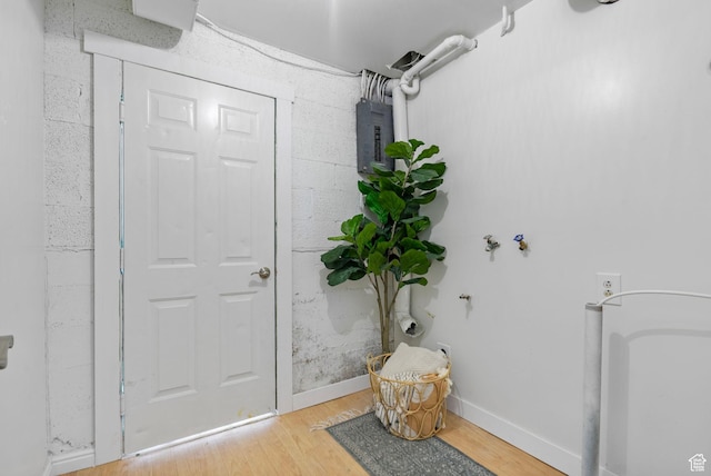 672 Nelson Ave, Tooele, UT 84074 - foyer featuring wood finished floors, baseboards, and electric panel