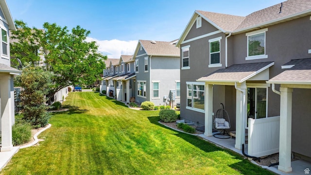 244 E Cordoba Dr, Saratoga Springs, UT 84045 - view of grassy yard with a residential view