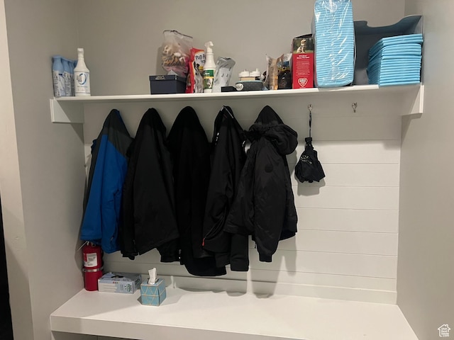 3256 W Harvest Chase Dr, South Jordan, UT 84095 - view of mudroom