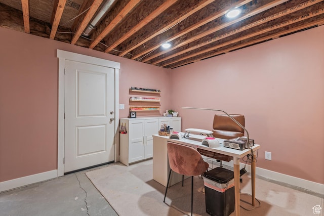 104 S 1250 E, Santaquin, UT 84655 - office area featuring concrete floors and baseboards