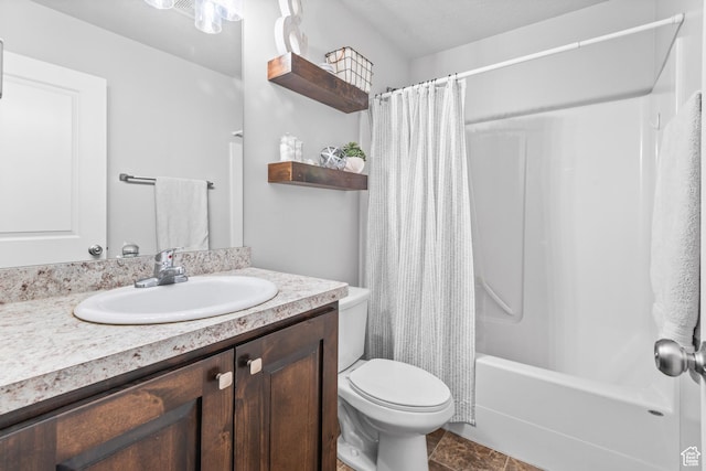 104 S 1250 E, Santaquin, UT 84655 - bathroom with toilet, vanity, and shower / bath combo