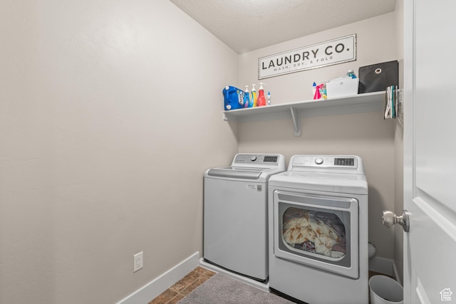 104 S 1250 E, Santaquin, UT 84655 - laundry room with independent washer and dryer and baseboards