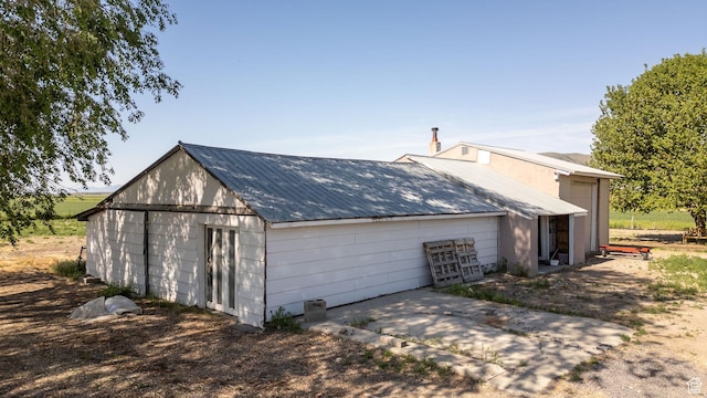10205 W 10400 N, Tremonton, UT 84337 - view of garage