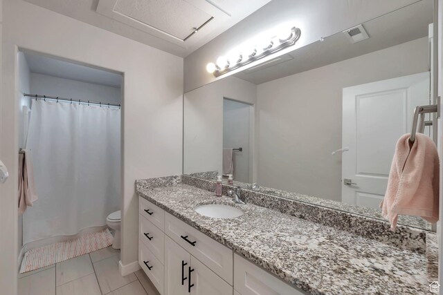 945 W Mckenna Rd, Bluffdale, UT 84065 - bathroom featuring vanity, toilet, and a shower with shower curtain