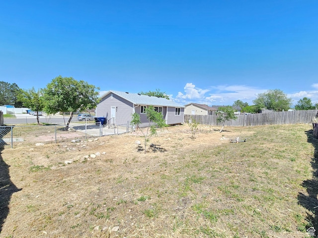 8181 W Danbury Dr, Magna, UT 84044 - view of yard