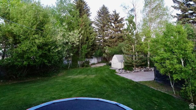 130 Cascade Quey St, Soda Springs, ID 83276 - view of green lawn featuring a patio