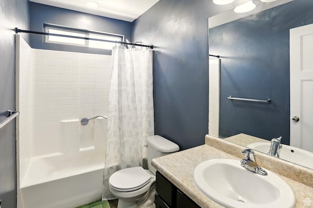 5186 W Hedgerose Dr S, Herriman, UT 84096 - full bath featuring shower / tub combo with curtain, vanity, and toilet