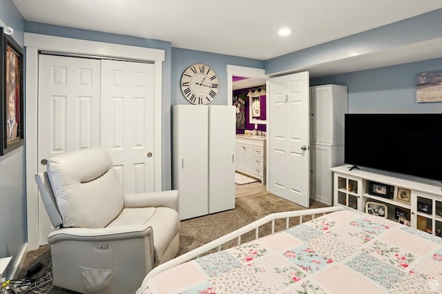 5186 W Hedgerose Dr S, Herriman, UT 84096 - bedroom featuring light carpet, a sink, recessed lighting, and a closet