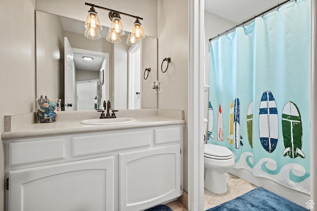 679 W 3600 S, Riverdale, UT 84405 - full bathroom featuring toilet, vanity, tile patterned floors, and a shower with shower curtain