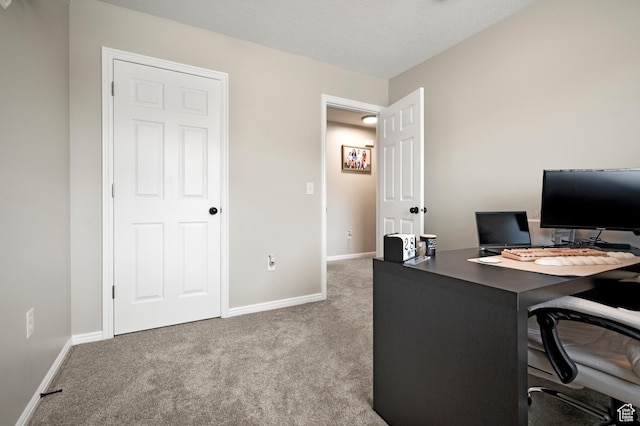 679 W 3600 S, Riverdale, UT 84405 - office area with carpet and baseboards