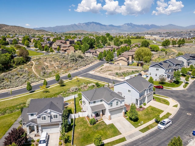 7859 N Sagebrush Ln, Eagle Mountain, UT 84005 - aerial view of residential area featuring a mountain backdrop