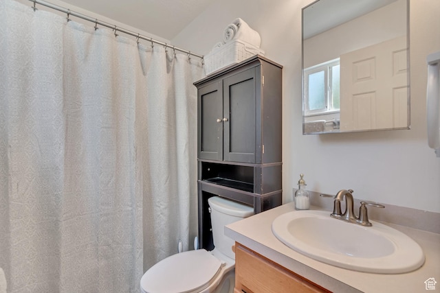 775 N 250 W, Springville, UT 84663 - full bathroom with toilet, vanity, and curtained shower