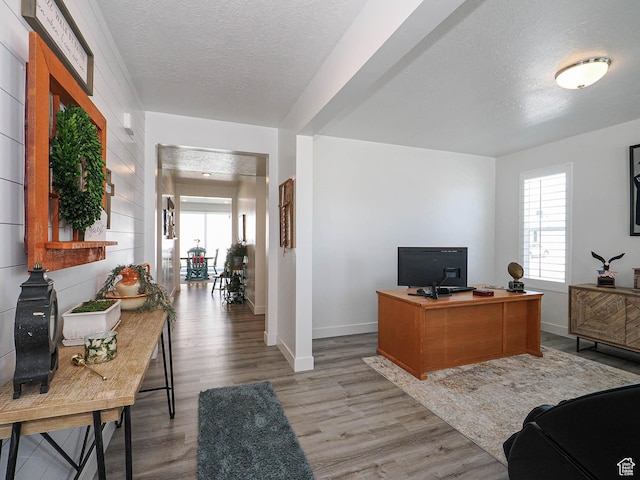3022 S Shoreline Dr W, Syracuse, UT 84075 - office area featuring a textured ceiling, light wood-style floors, and baseboards