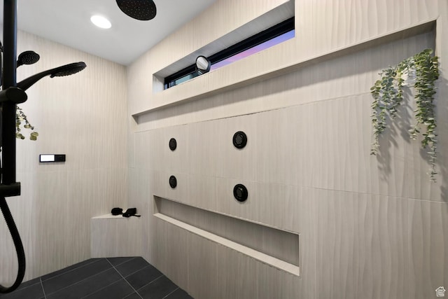12719 S Outlaw Pl E, Draper, UT 84020 - bathroom featuring a tile shower and tile patterned floors