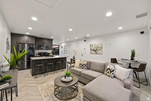 12719 S Outlaw Pl E, Draper, UT 84020 - living area featuring recessed lighting