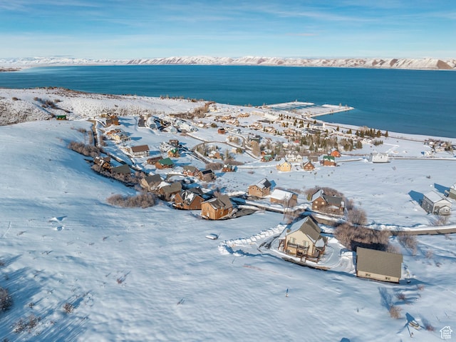 689 N Cambry Dr, Garden City, UT 84028 - aerial view of a large body of water