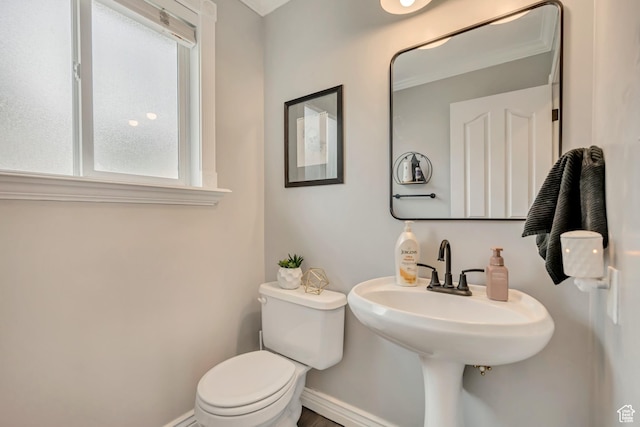 804 E 3300 N, North Ogden, UT 84414 - bathroom featuring toilet and baseboards