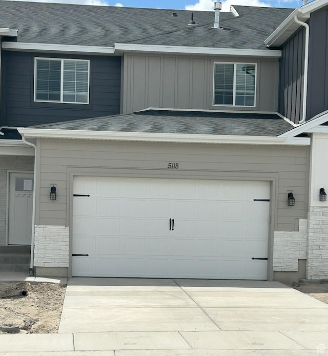 5118 E Lakefield Dr N, Eagle Mountain, UT 84005 - garage featuring concrete driveway