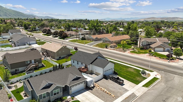 384 N 600 E, Payson, UT 84651 - aerial view of residential area with a mountainous background