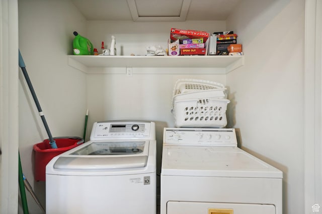 384 N 600 E, Payson, UT 84651 - laundry area with separate washer and dryer and attic access