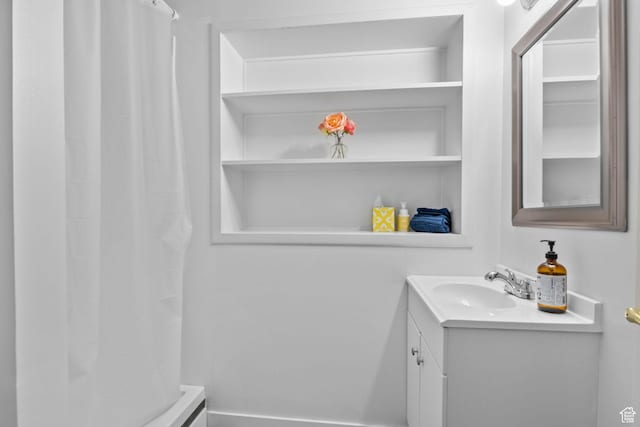 4478 S Balmoral Way, West Valley City, UT 84119 - full bath with vanity and curtained shower