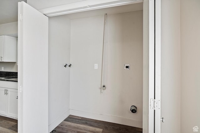 221 N Pingree Ave E, Ogden, UT 84404 - laundry area featuring hookup for an electric dryer, dark wood-style flooring, and baseboards