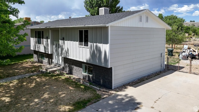 230 S 700 W, Price, UT 84501 - view of side of home with a shingled roof