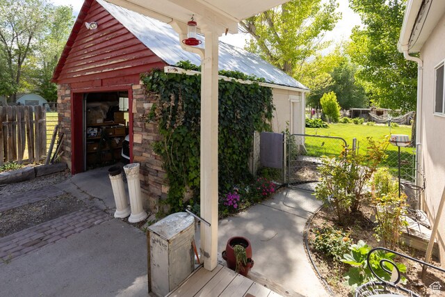 40 S Main St, Glenwood, UT 84730 - view of patio featuring a gate