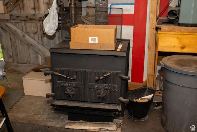 40 S Main St, Glenwood, UT 84730 - detailed view of concrete floors
